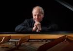 Klavierkonzert mit Wolfang Manz 