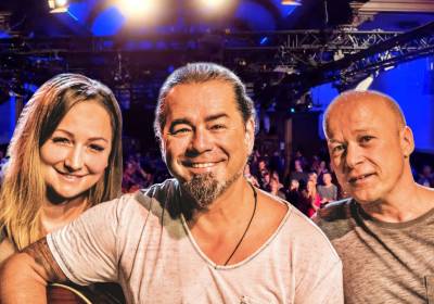 Alfons Hasenknopf & Band: Roots Tour-Hoamkemma