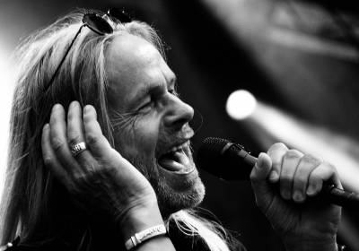 Open Air Feuernacht mit Dan Lucas und Lea Kerler