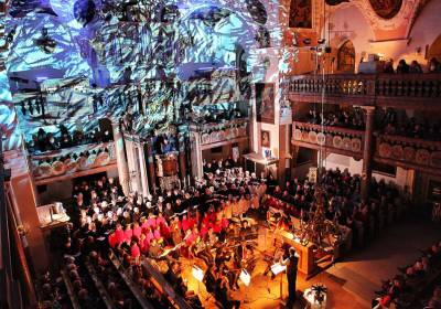 DAS WEIHNACHTSMUSICAL von Michael Lippert