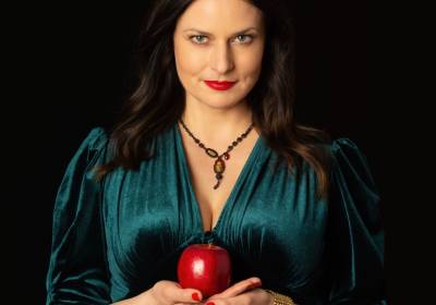 ANGELA ASCHER: VERDAMMT, ICH LIEB MICH