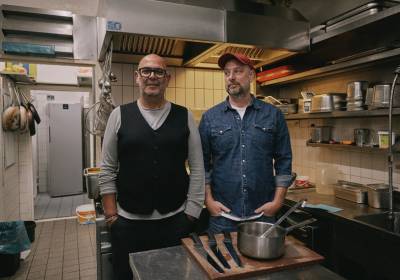 H. Ringlstetter & S. Zinner: Irgendwas mit Küche