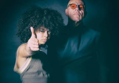 bookstore rave-BOOOM!