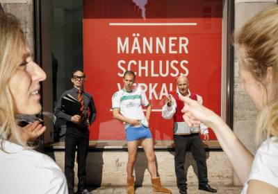 ImproTheater Chamäleon: Früher war mehr Zukunft