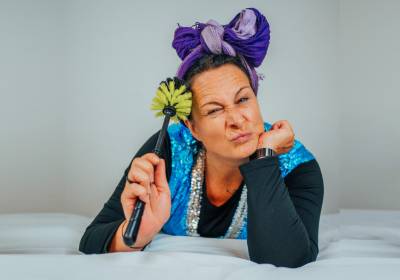 Ines Procter: Bäsd off "Närrische Putzfraa"