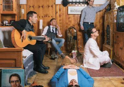 Alpkan: Musik irgendwo zwischen Alpen und Balkan