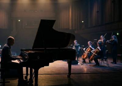 Nuvole Bianche - The Einaudi Experience