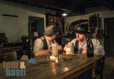 Tom & Basti: A' zwickt