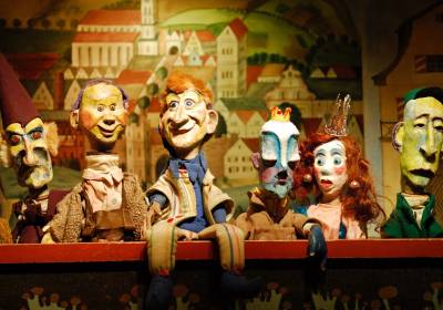 Dr. Döblingers geschmackvolles Kasperltheater