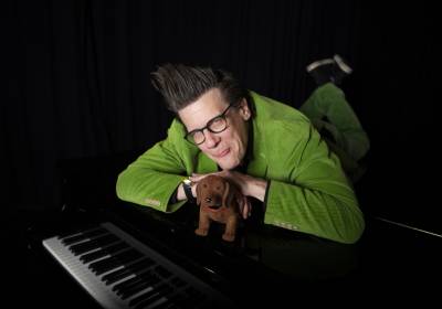 Matthias Walz: Der böse Mann am Klavier